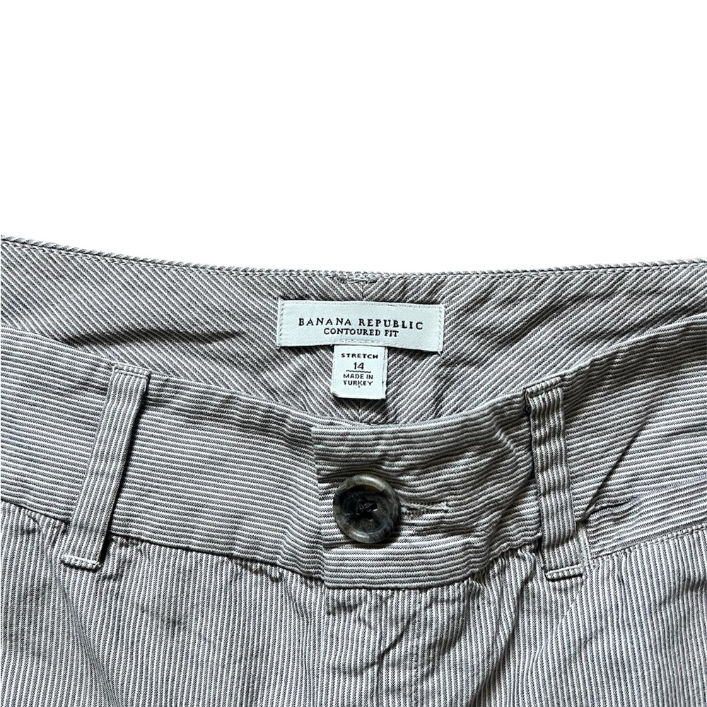 Banana Republic Gray White Striped Capri Short Size 14 - Picture 2 of 7